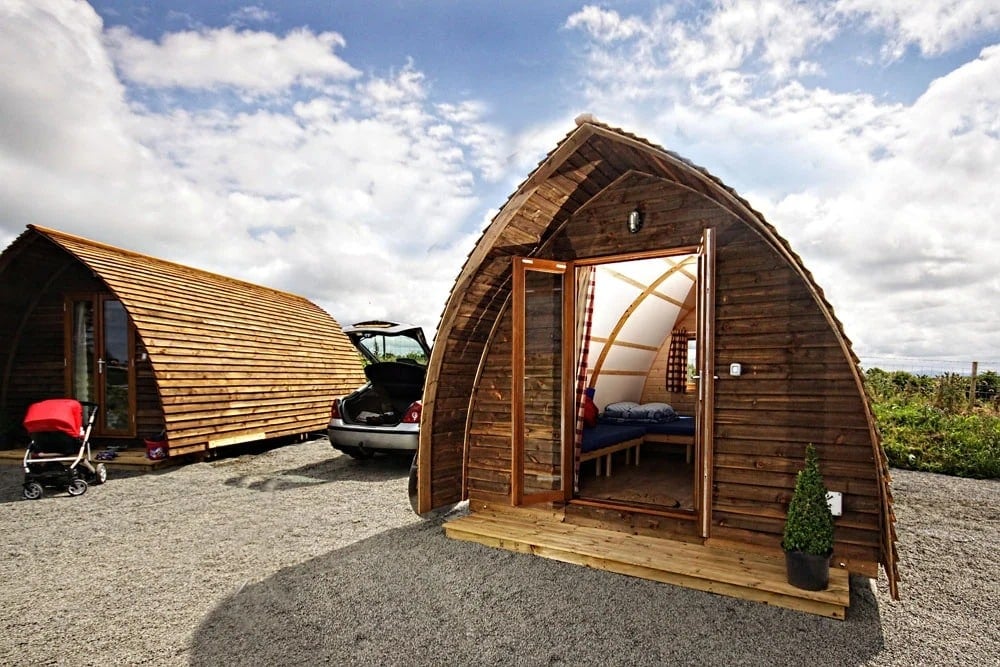 imgi 43 deluxe wigwams 8 | Camping & Caravan Sites
