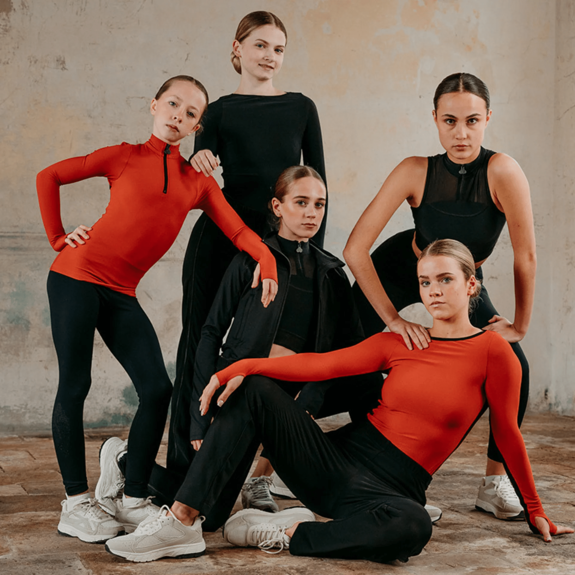 imgi 7342 Top Female Figure Skaters Chique Sport | Retail